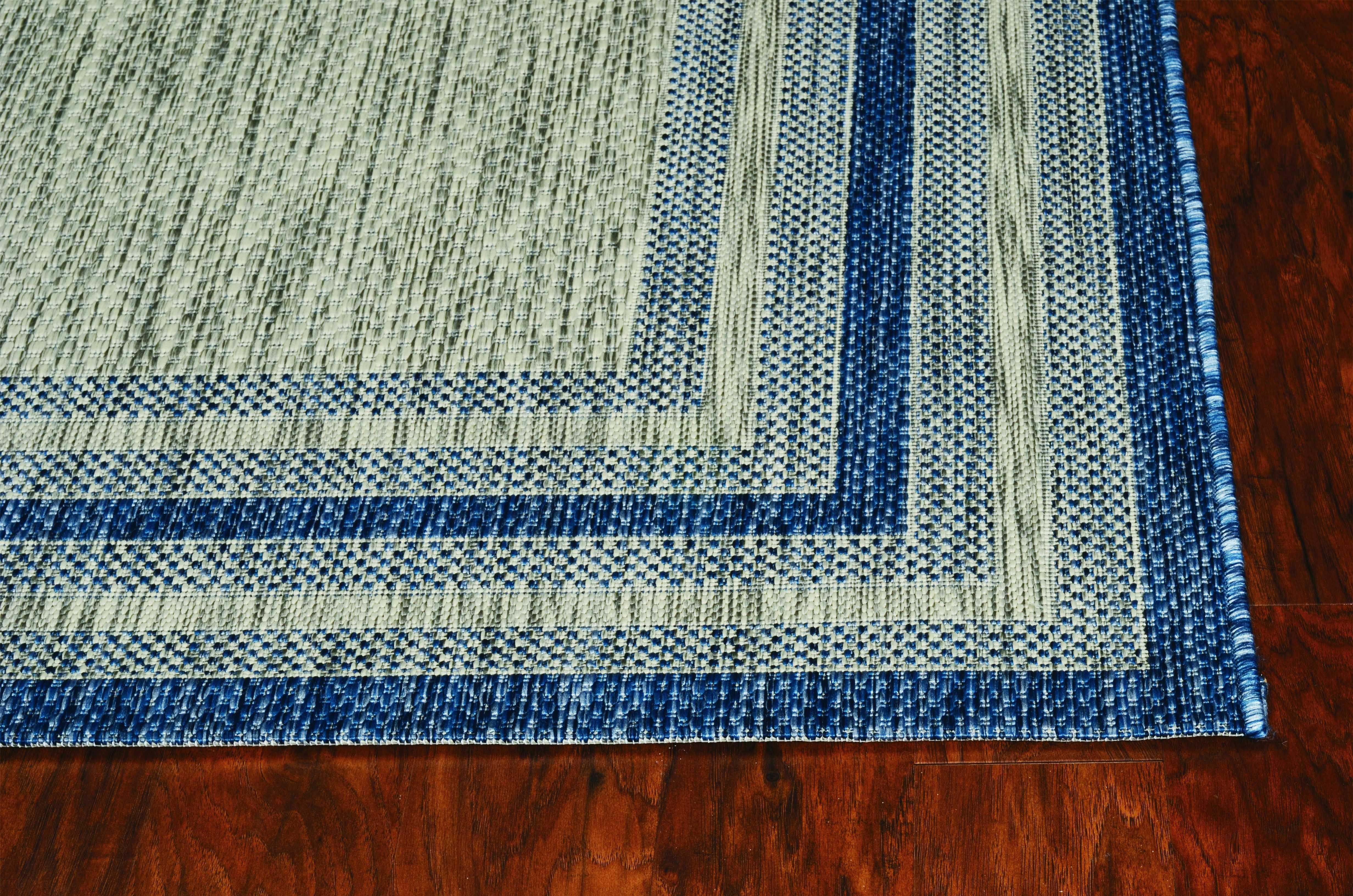 5'3" x 7'7" UV-treated Polypropylene Grey/Denim Area Rug