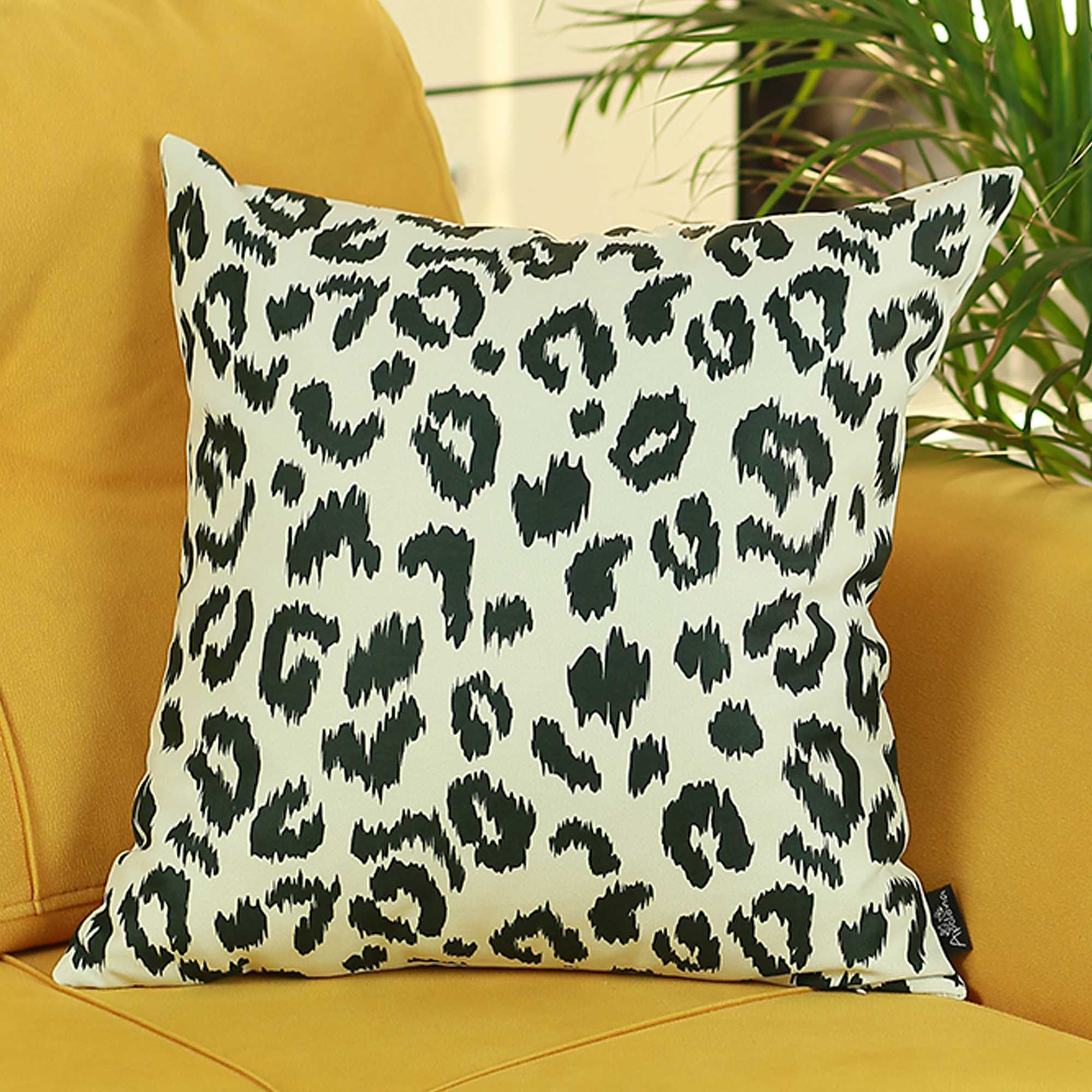 18"x18" Memphis Square Printed Decorative Throw Pillow Cover