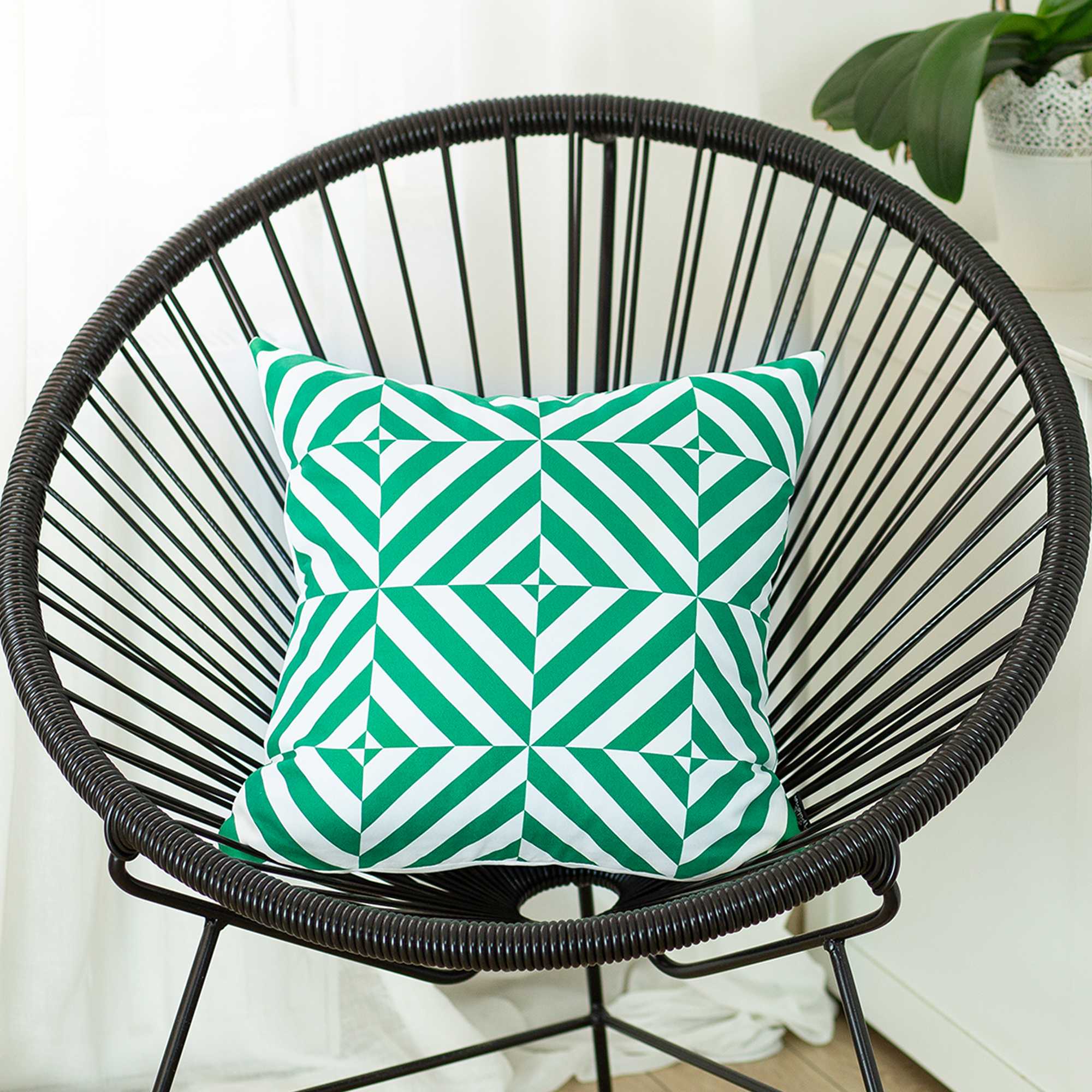 18"x18" Green Geometric Diagram Decorative Throw Pillow Cover