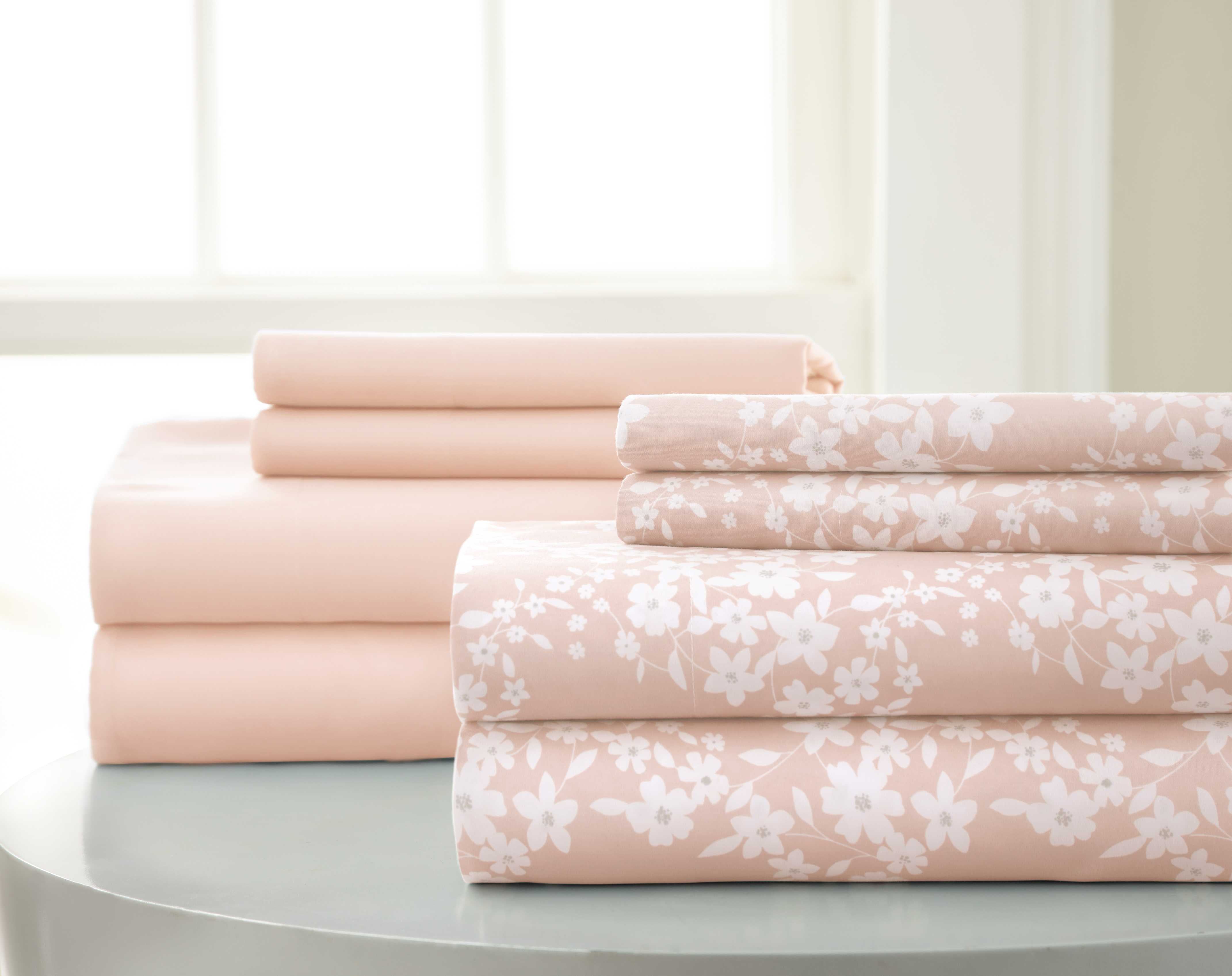 0.2" x 102" x 106" Microfiber Pink and White  8 Piece California King Sheet Set