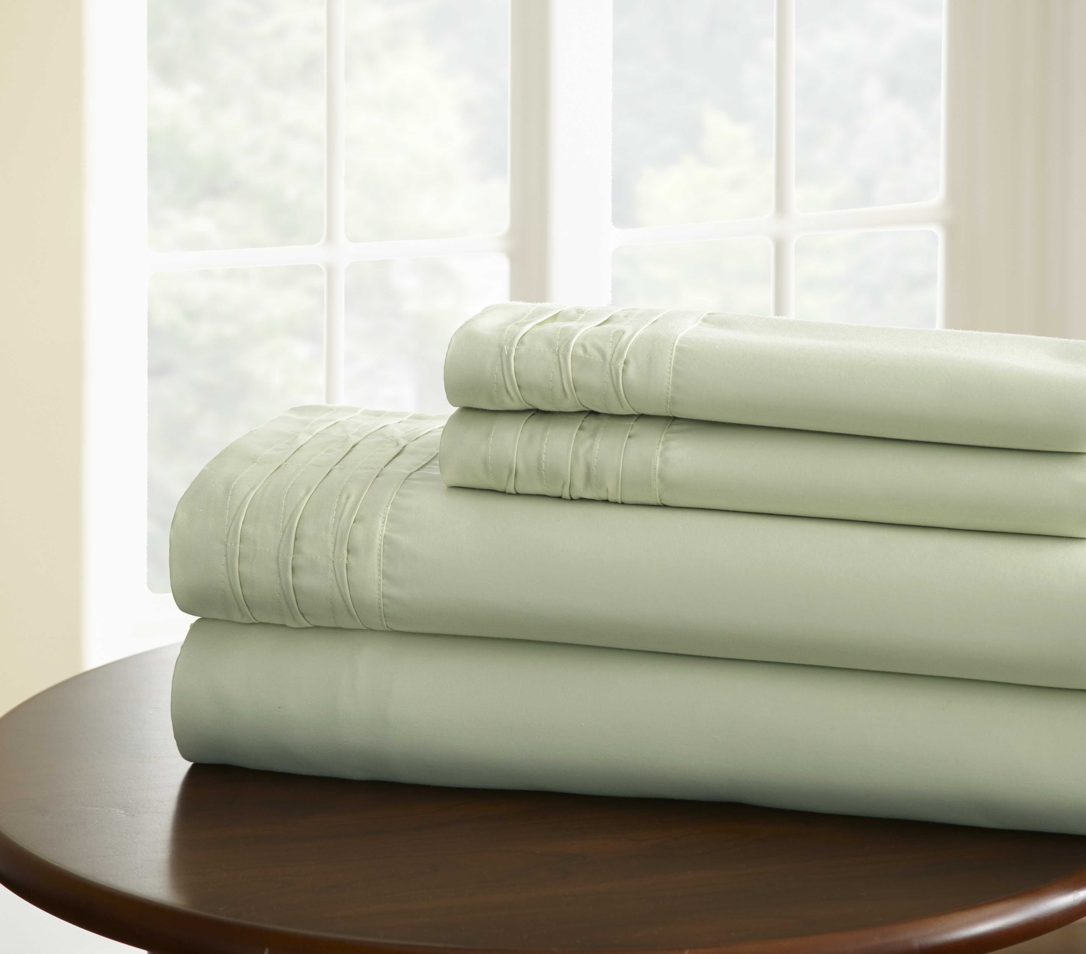 0.2" x 102" x 106" Cotton Green  4 Piece California King Size Sheet Set