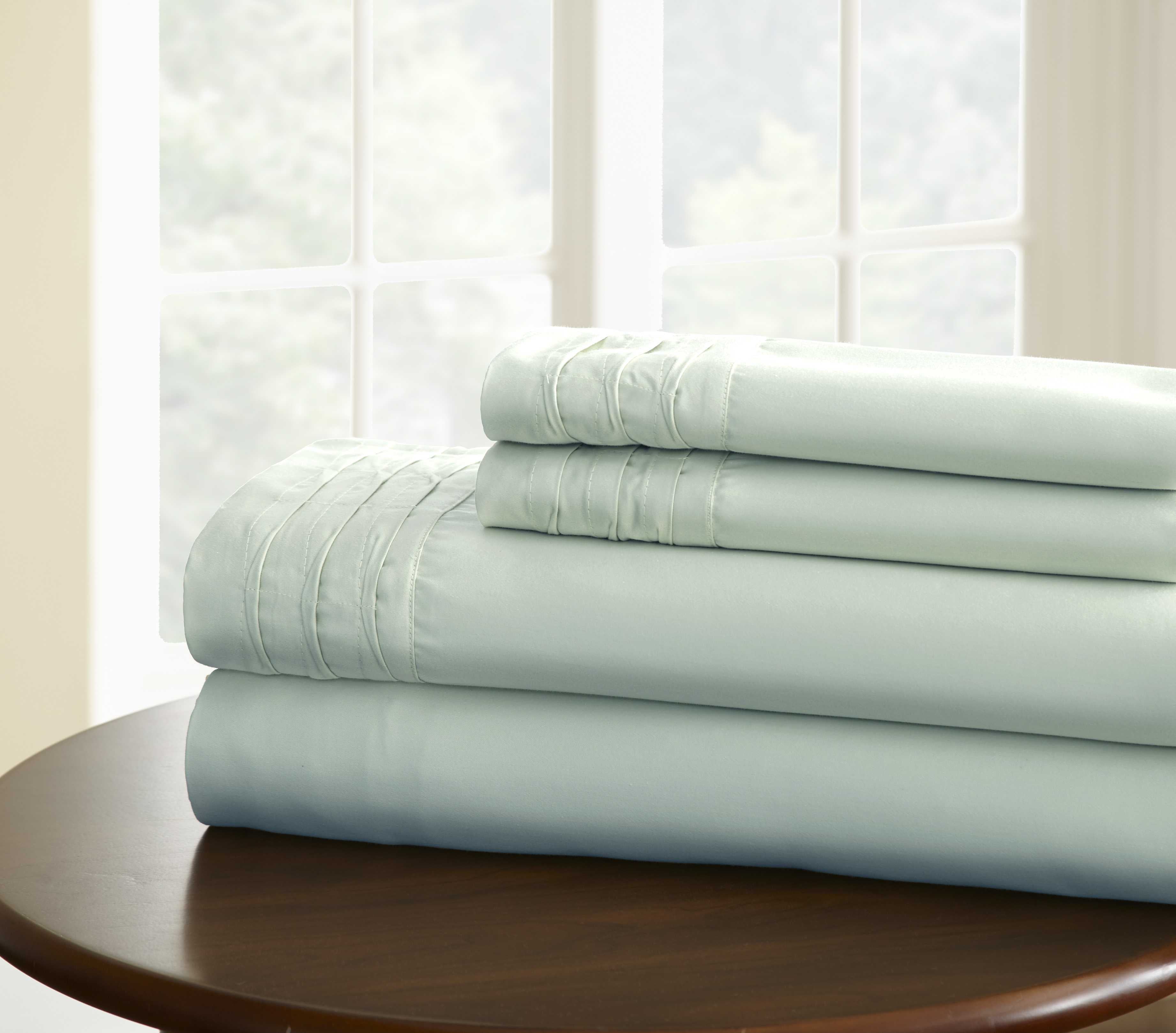 0.2" x 102" x 106" Cotton Blue  4 Piece California King Size Sheet Set